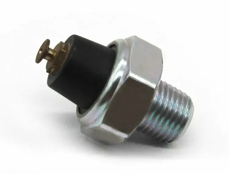 Замена датчика давления масла Услуга СТО АвтоСоюзСервис: Замена датчика давления масла в Минске