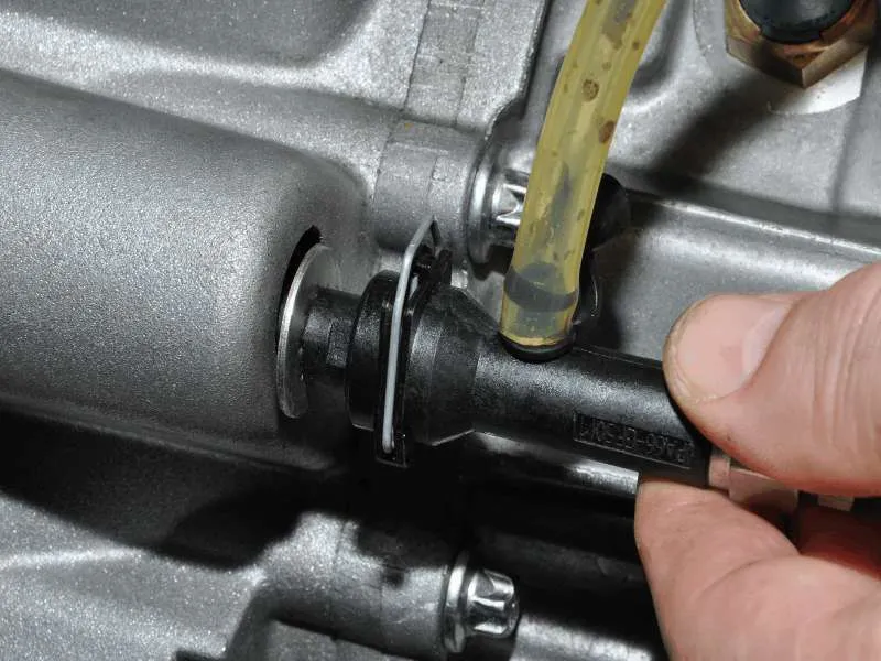 Прокачка сцепления Услуга СТО АвтоСоюзСервис: Прокачка сцепления в Минске