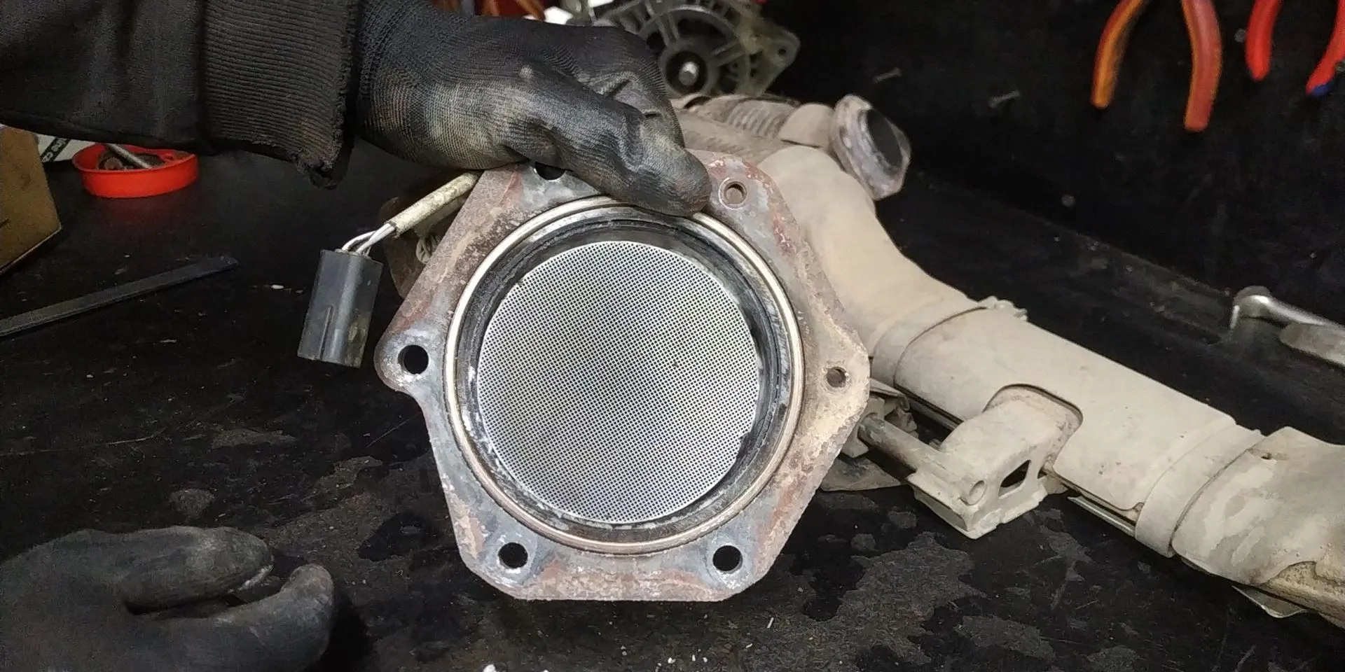 Отключение катализатора (программно) Услуга СТО АвтоСоюзСервис: Отключение катализатора (программно) в Минске