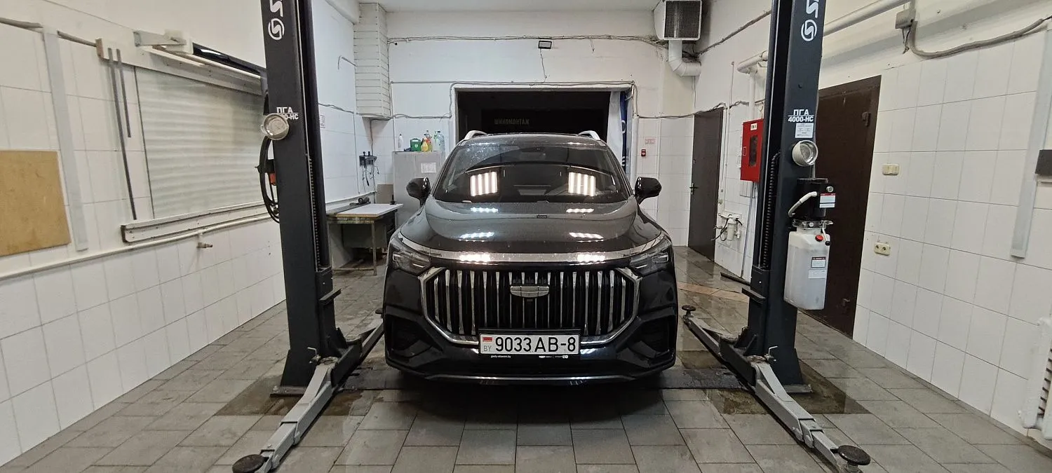 Тонировка Geely Okonango