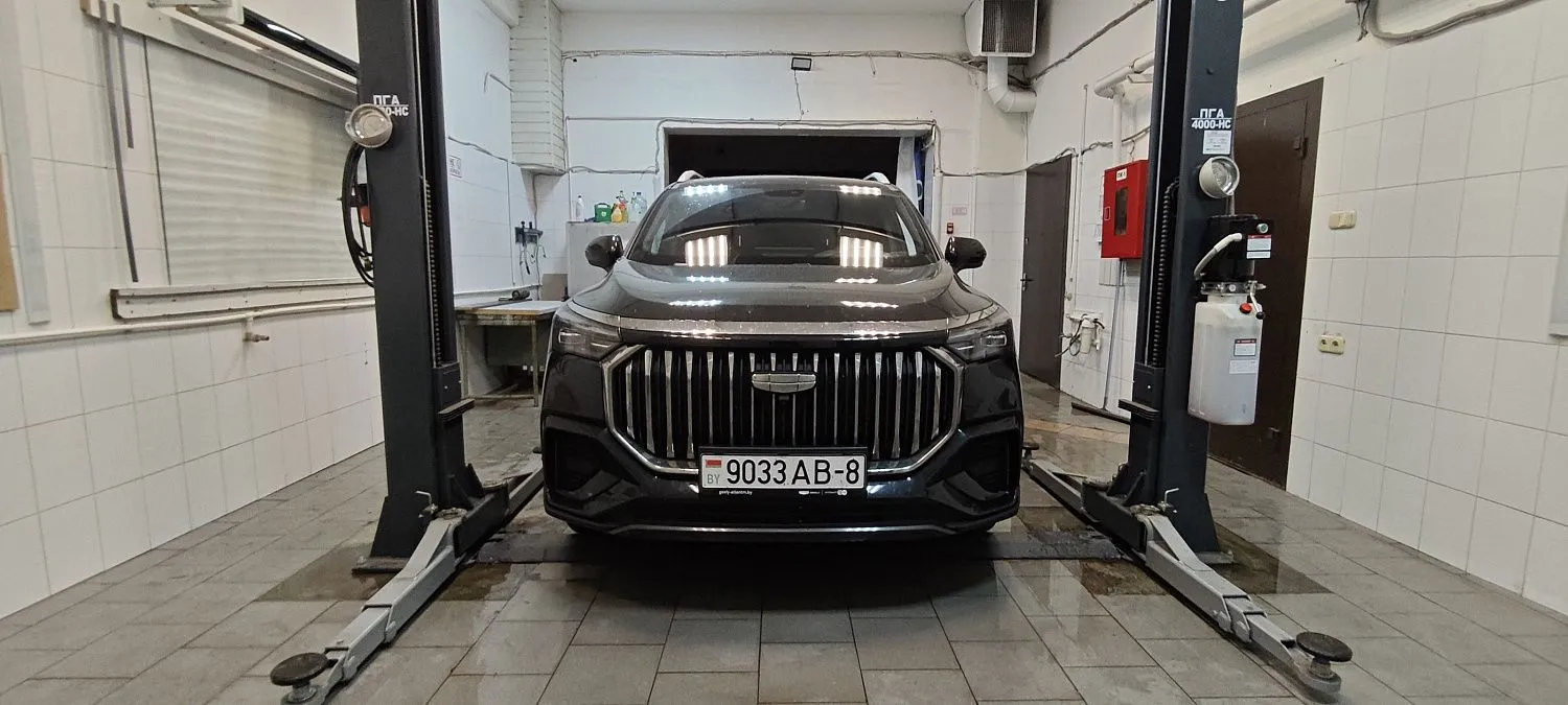 Тонировка Geely Okonango