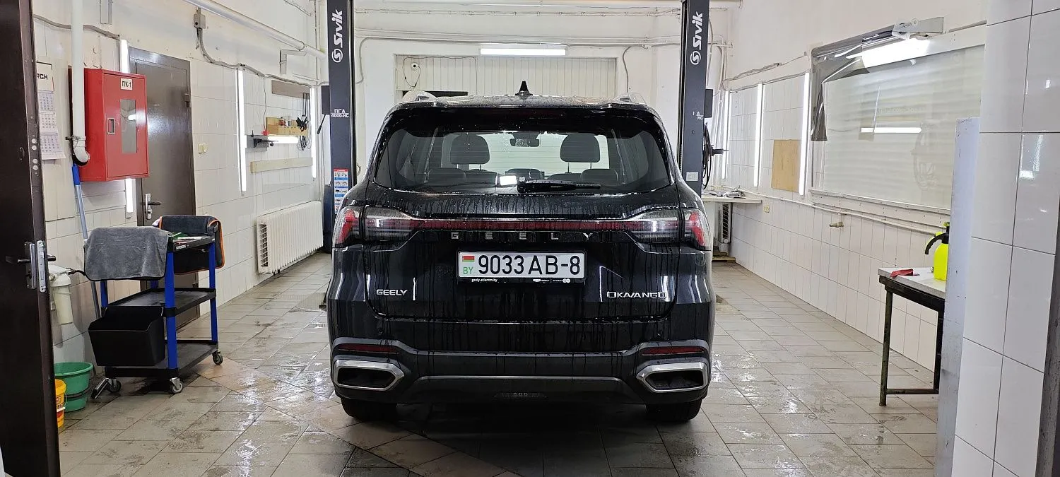Тонировка Geely Okonango