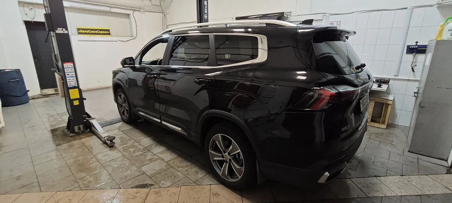 Тонировка Geely Okonango