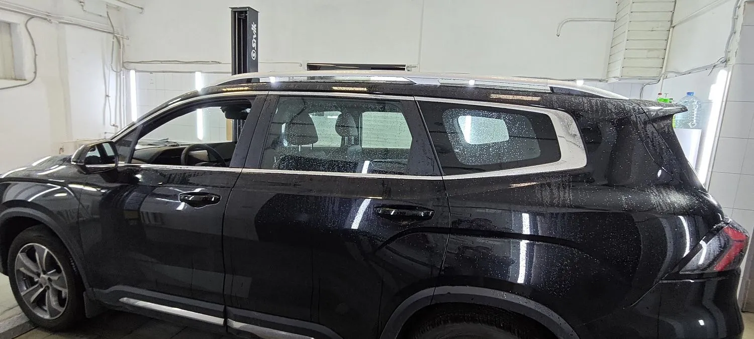 Тонировка Geely Okonango